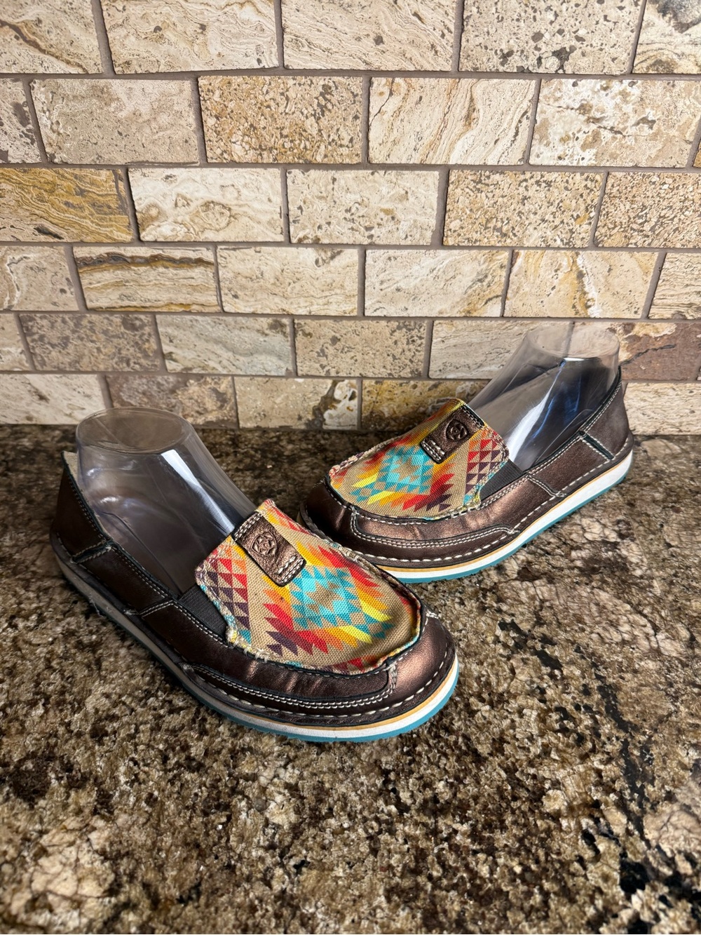 Ariat Women's Cruiser Slip On Shoes Womens 8.5 B Aztec Copper Metallic.